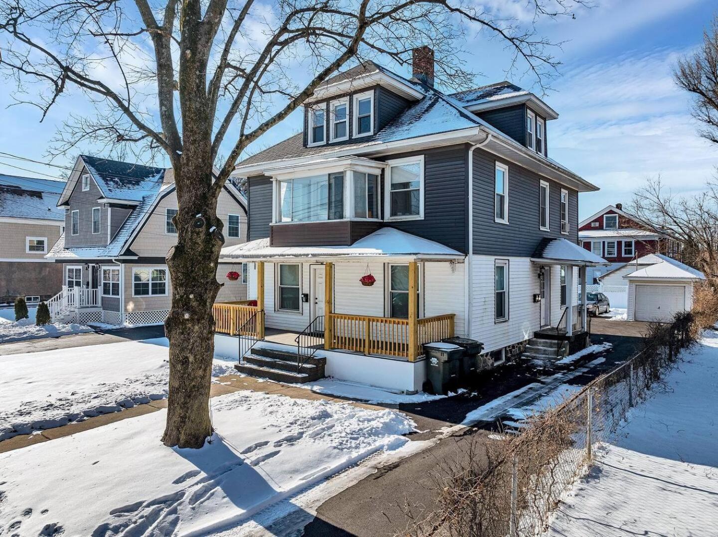 Welcome To Hat City Danbury, A Suburban Retreat Exteriör bild